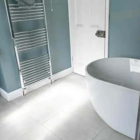 The Parade -corner Plot Getaways 度假居 *